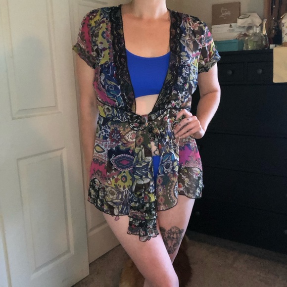 Cabi kimono or swimsuit cover up - Picture 3 of 10